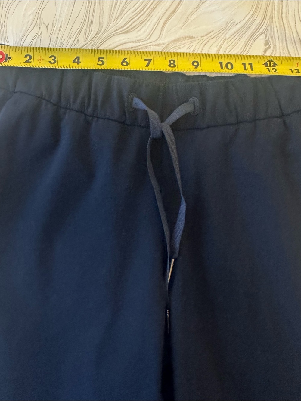 LULULEMON ON THE FLY PANT 7/8 NAVY SIZE 6 - Picture 5 of 9